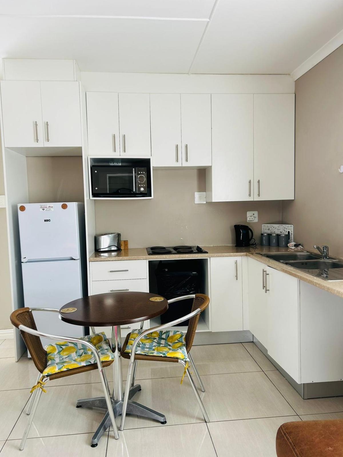 Hidden Bliss Guesthouse Източен Лондон Стая снимка