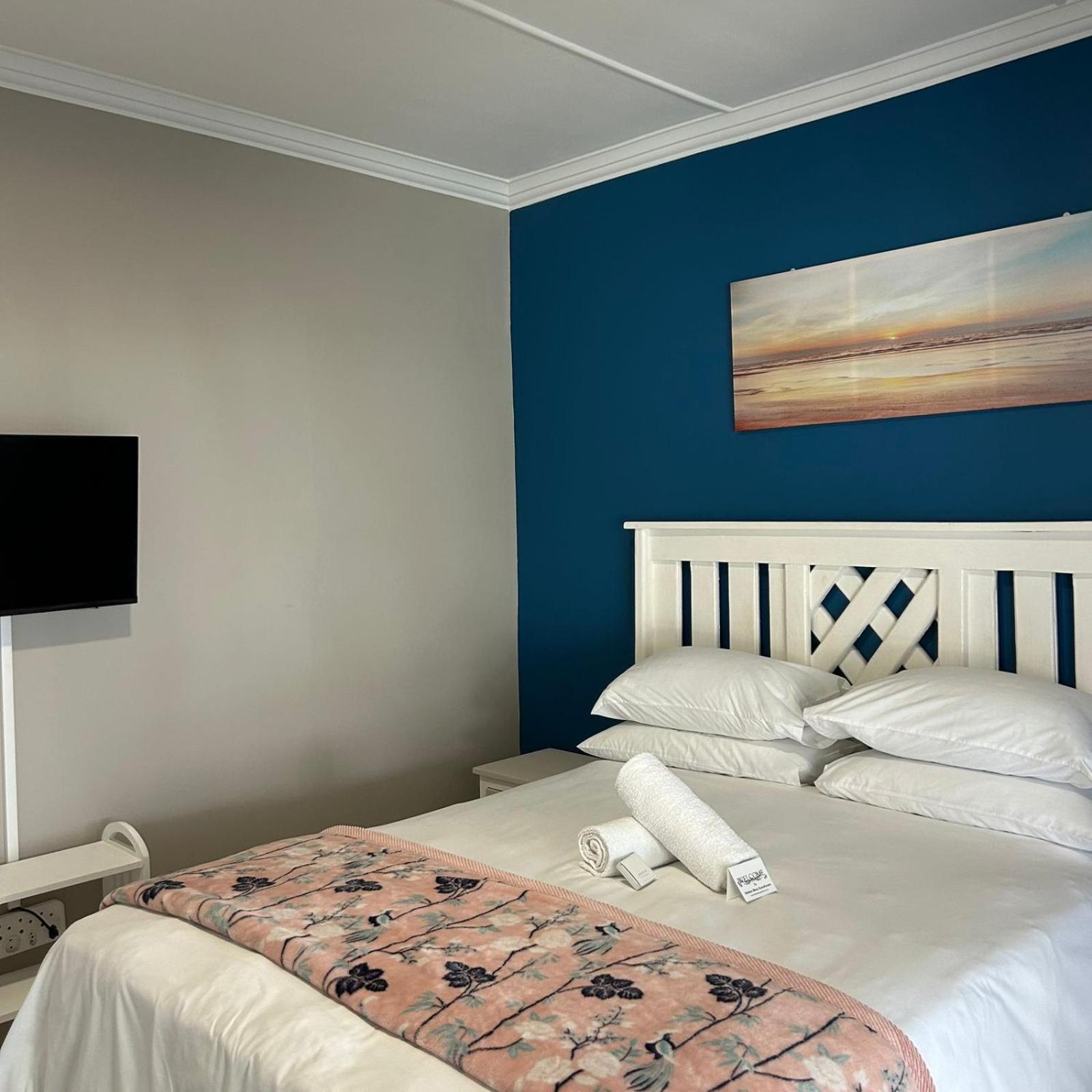 Hidden Bliss Guesthouse Източен Лондон Стая снимка