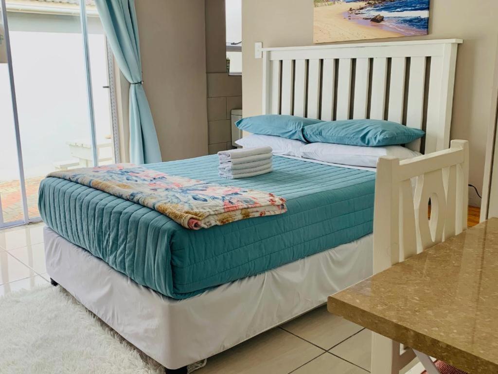 Hidden Bliss Guesthouse Източен Лондон Стая снимка